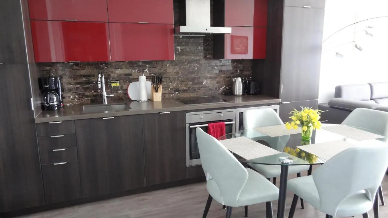 Bright Condo In The Heart Of Toronto Apartmán