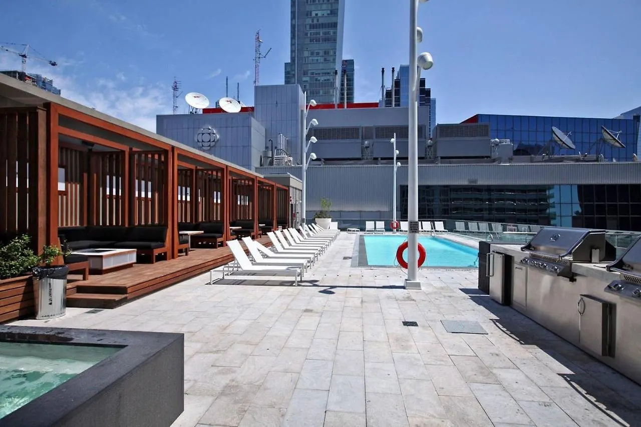 Bright Condo In The Heart Of Toronto